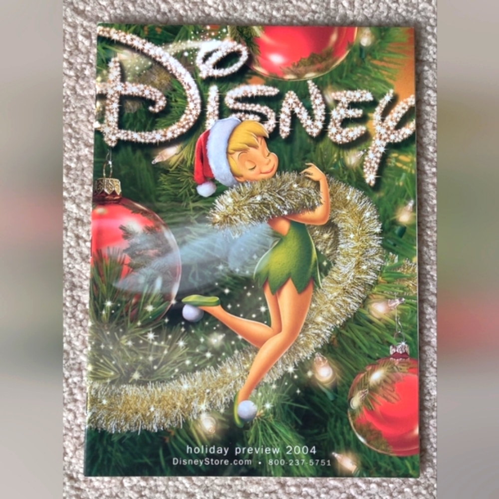 Disney Holiday and Halloween Catalog Collection 2004 - Picture 5 of 8